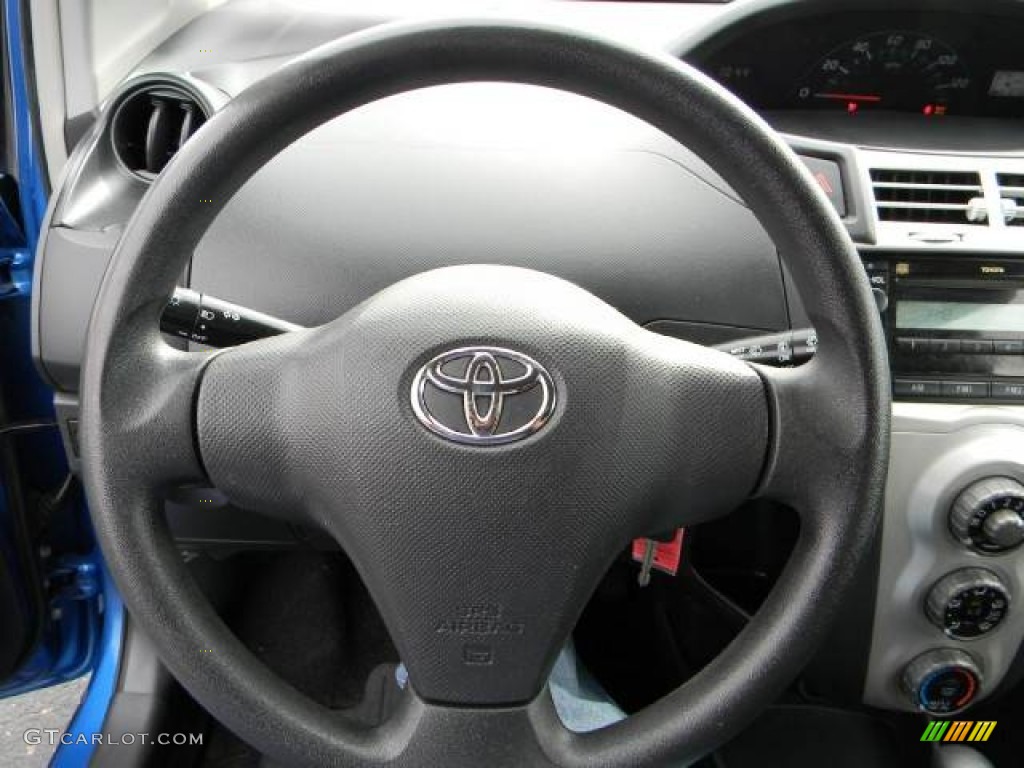 2007 Yaris 3 Door Liftback - Blazing Blue Metallic / Dark Charcoal photo #26