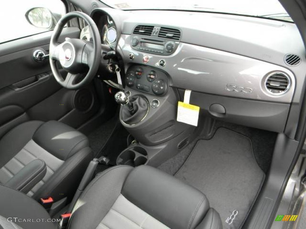 2012 Fiat 500 Sport Sport Tessuto Nero/Nero (Black/Black) Dashboard Photo #61368003