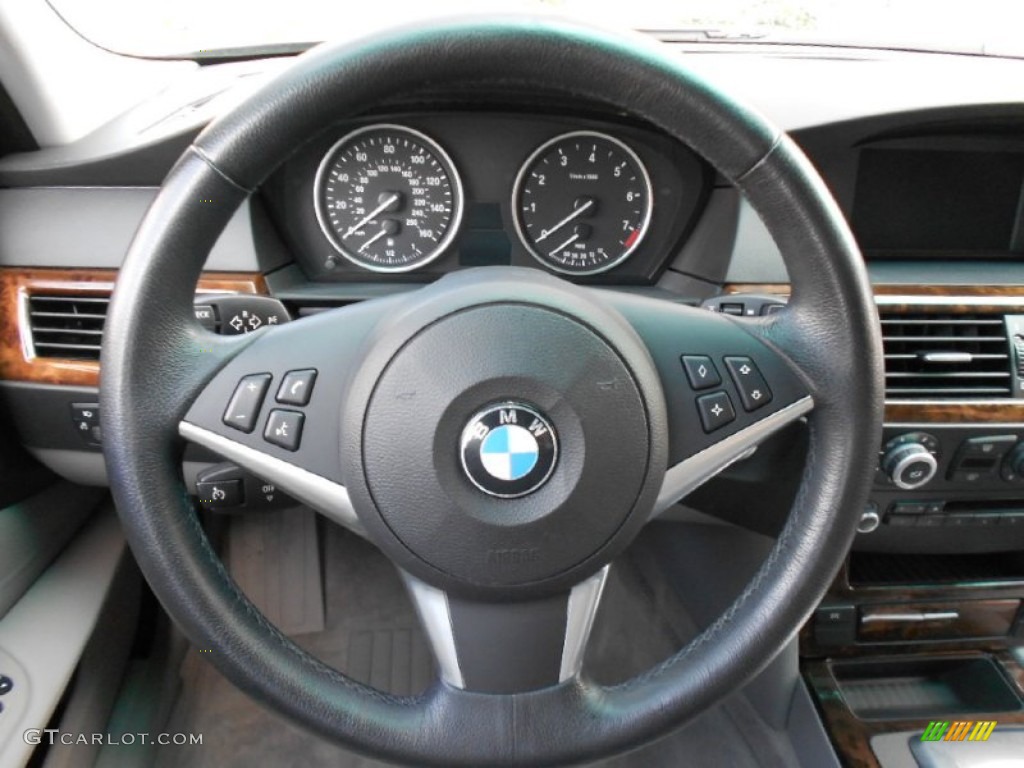 2008 BMW 5 Series 535i Sedan Grey Steering Wheel Photo #61368474