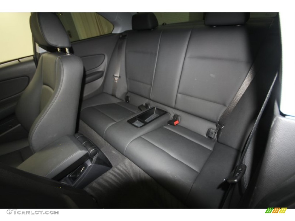 2009 1 Series 128i Coupe - Alpine White / Black photo #30