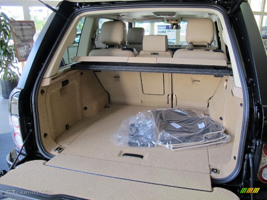 2012 Land Rover Range Rover HSE Trunk Photos