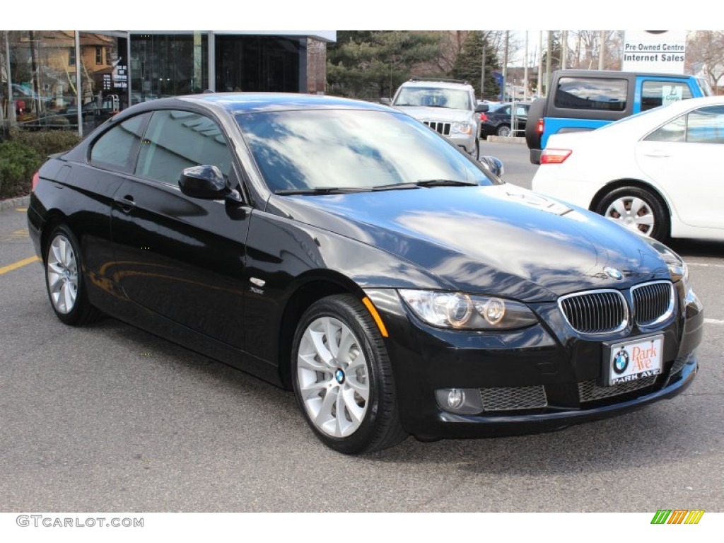 2010 3 Series 335i xDrive Coupe - Black Sapphire Metallic / Black photo #3