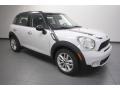 Light White - Cooper S Countryman Photo No. 1