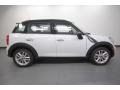 Light White - Cooper S Countryman Photo No. 2