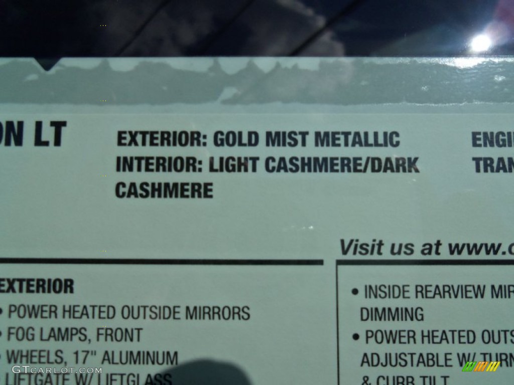 2012 Suburban LT 4x4 - Gold Mist Metallic / Light Cashmere/Dark Cashmere photo #56