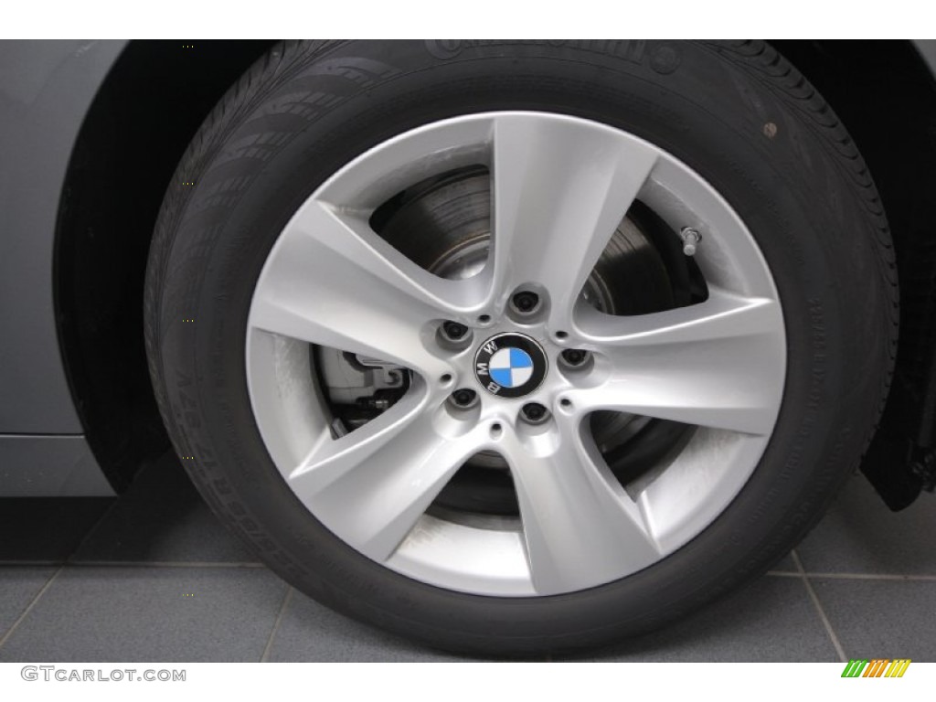 2012 BMW 5 Series 528i Sedan Wheel Photo #61377924