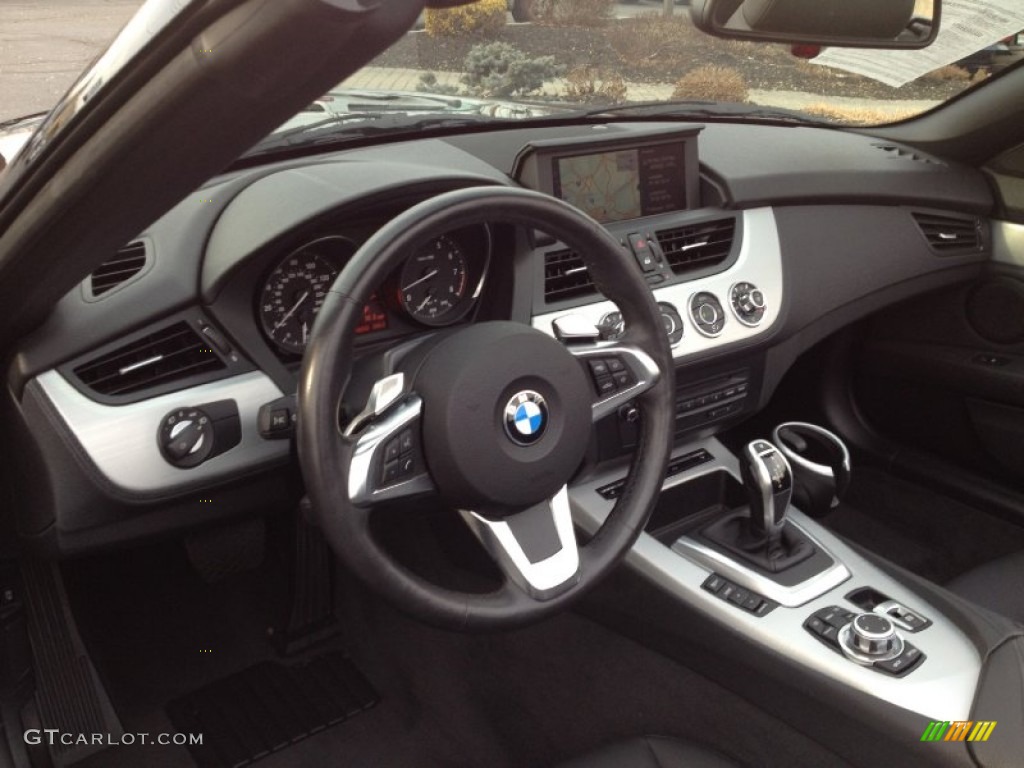 2009 BMW Z4 sDrive35i Roadster Black Dashboard Photo #61378077