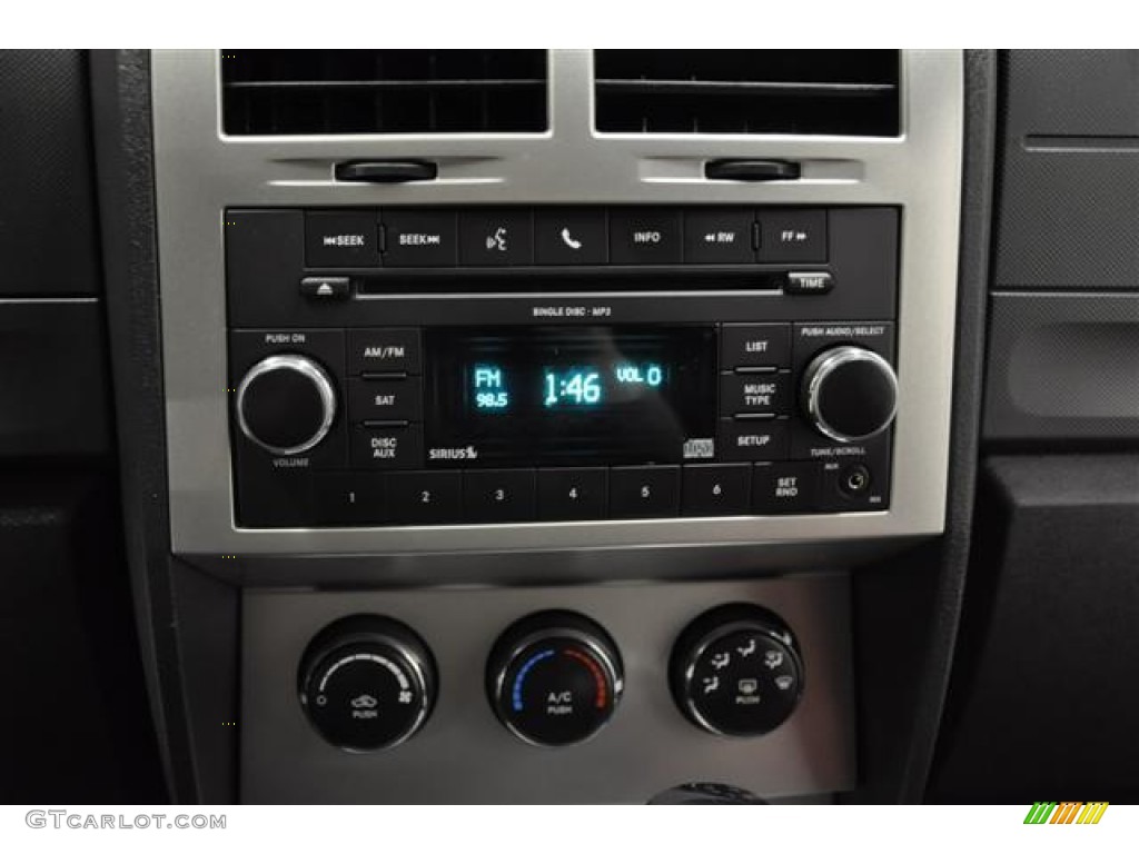 2011 Dodge Nitro Heat 4x4 Audio System Photo #61379871