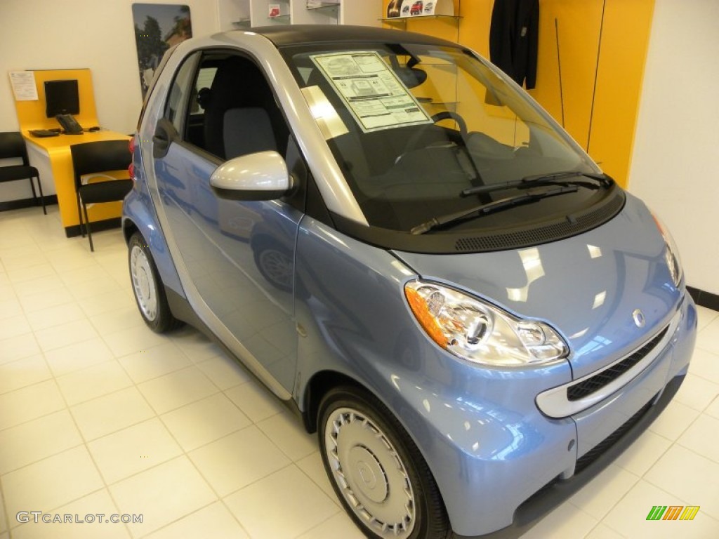 2011 fortwo pure coupe - Light Blue Metallic / Gray photo #1
