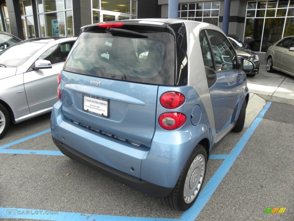 2011 fortwo passion coupe - Light Blue Metallic / Gray photo #3
