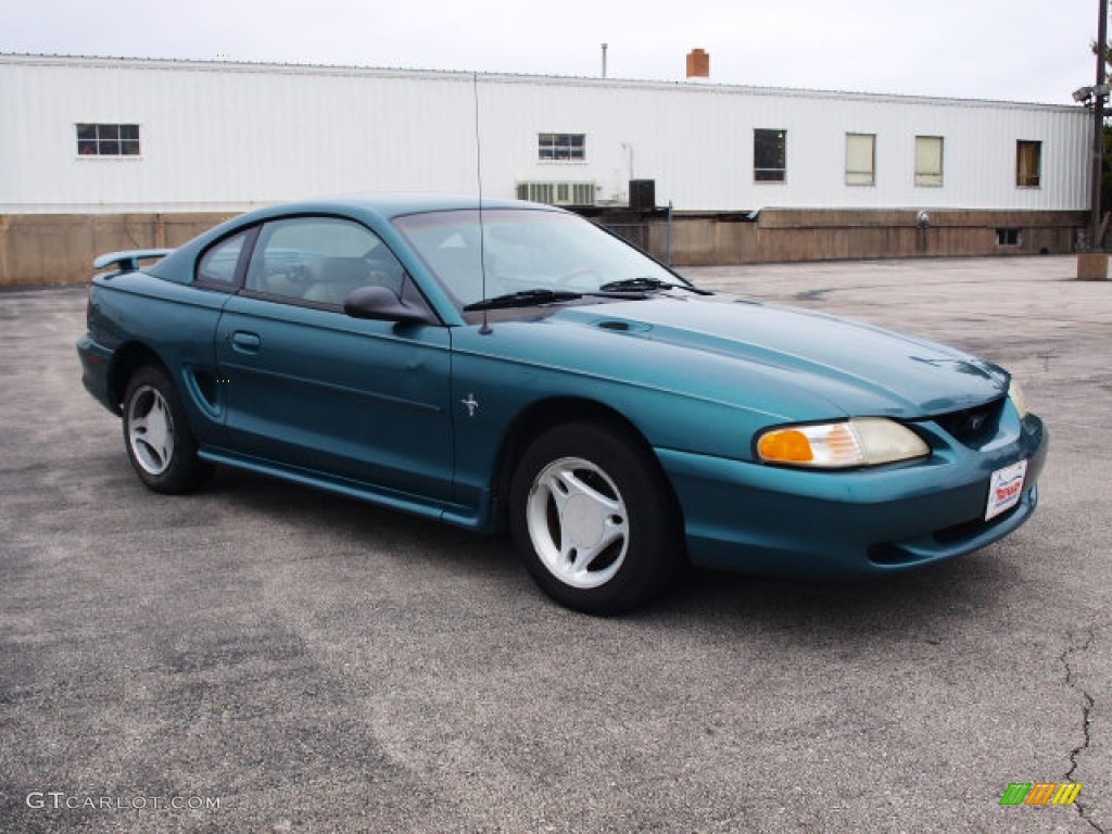 Pacific Green Metallic 1996 Ford Mustang V6 Coupe Exterior Photo #61384686