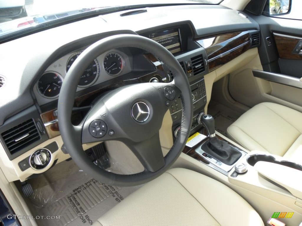 2012 GLK 350 - Lunar Blue Metallic / Almond/Black photo #4