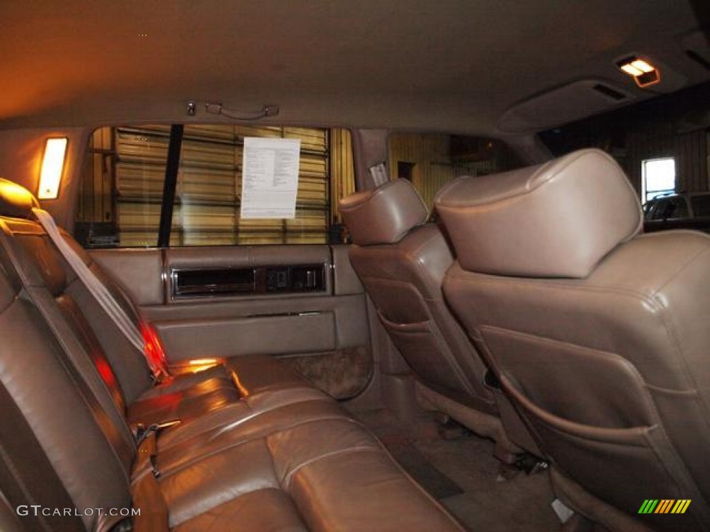 1991 DeVille Sedan - Light Antelope Metallic / Taupe photo #5