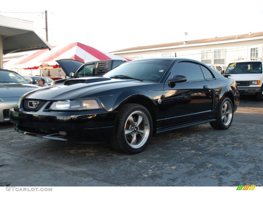 2004 Mustang GT Coupe - Black / Dark Charcoal photo #11