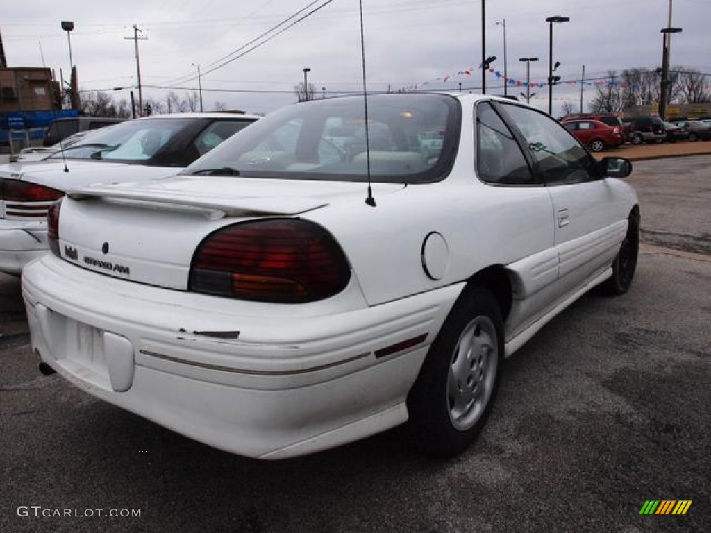 1996 Grand Am SE Coupe - Bright White / Pewter photo #2