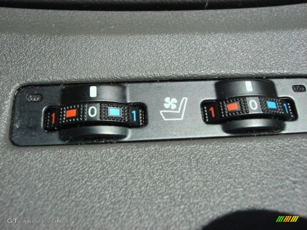 2011 Lexus ES 350 Controls Photo #61388418