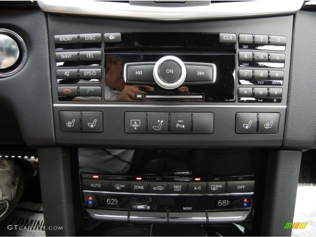 2011 Mercedes-Benz E 63 AMG Sedan Controls Photo #61389635