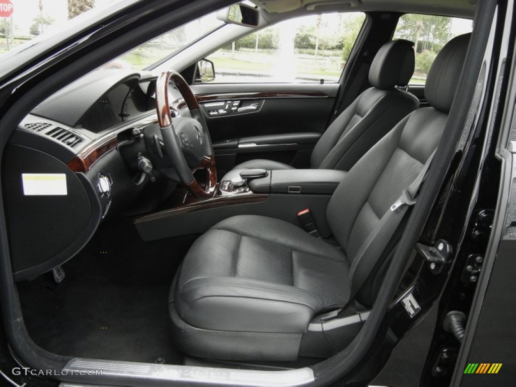 Black Interior 2010 Mercedes-Benz S 550 Sedan Photo #61390469