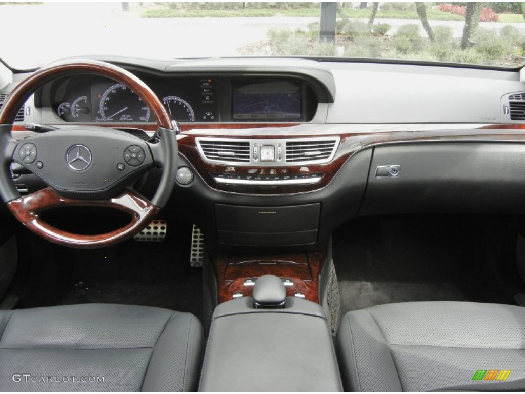 2010 Mercedes-Benz S 550 Sedan Black Dashboard Photo #61390560
