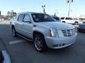 White Diamond Tricoat - Escalade EXT Luxury AWD Photo No. 2