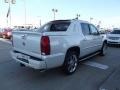 White Diamond Tricoat - Escalade EXT Luxury AWD Photo No. 3