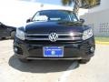 Deep Black Metallic - Tiguan SE Photo No. 2