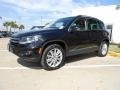 Deep Black Metallic - Tiguan SE Photo No. 3