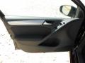 Black - Golf 4 Door TDI Photo No. 10
