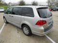 2012 Mercury Silver Metallic Volkswagen Routan S  photo #5