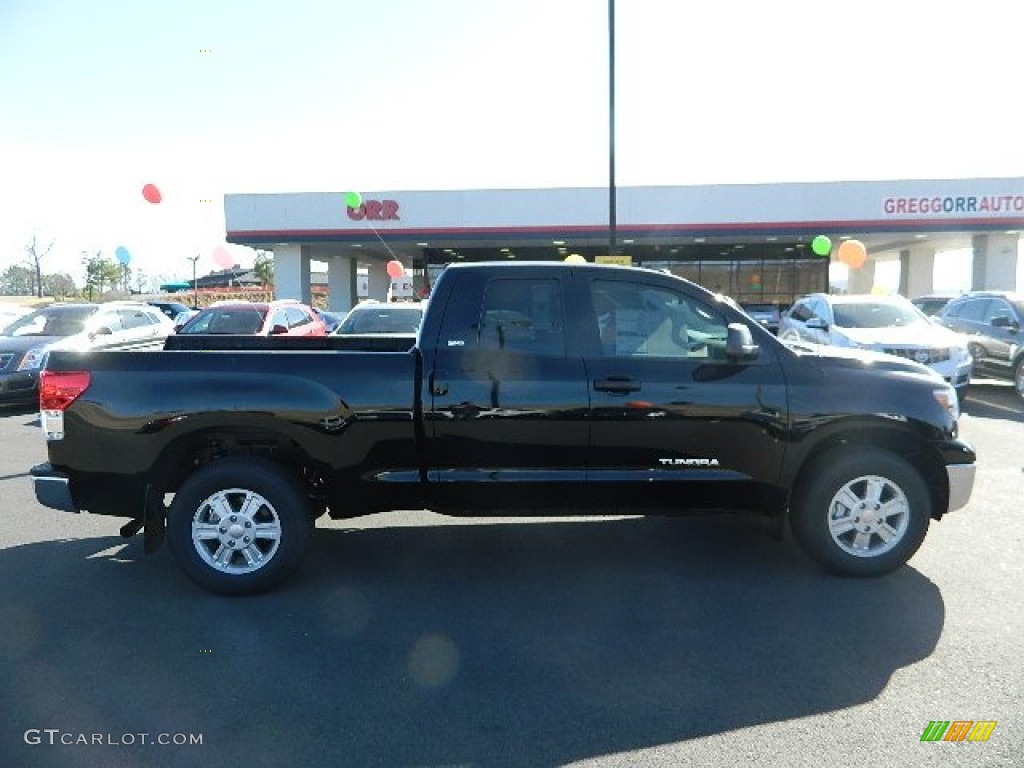 2012 Tundra SR5 Double Cab - Black / Graphite photo #2