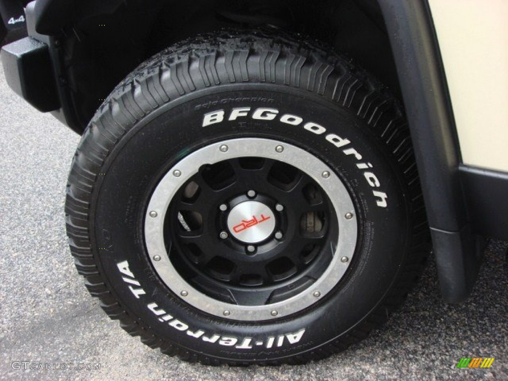 2010 Toyota FJ Cruiser Trail Teams Special Edition 4WD Wheel Photo #61396646