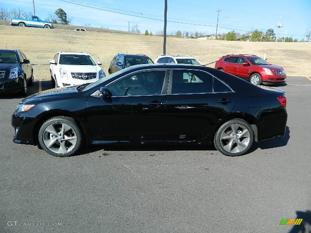 2012 Camry SE V6 - Attitude Black Metallic / Black photo #6