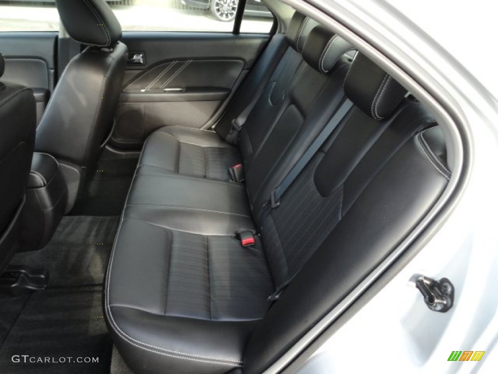 2010 Fusion Sport AWD - Brilliant Silver Metallic / Charcoal Black/Sport Black photo #11