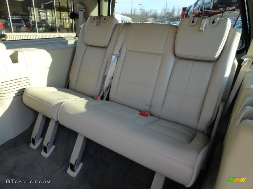 2011 Navigator 4x4 - Sterling Grey Metallic / Stone photo #12