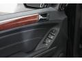 Black - GL 450 4Matic Photo No. 16