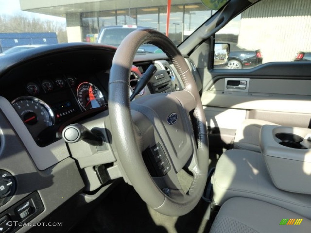 2010 F150 XLT SuperCab 4x4 - Dark Blue Pearl Metallic / Medium Stone photo #15