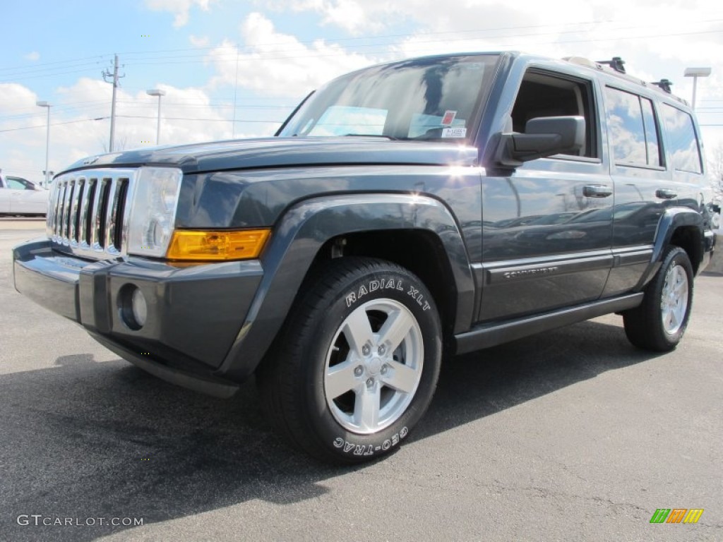 Steel Blue Metallic Jeep Commander