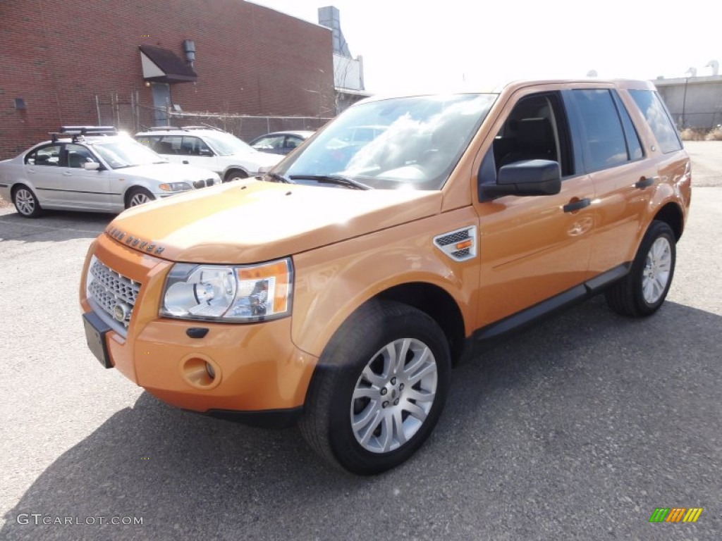 2008 LR2 SE - Tambora Flame Orange / Ebony Black photo #2