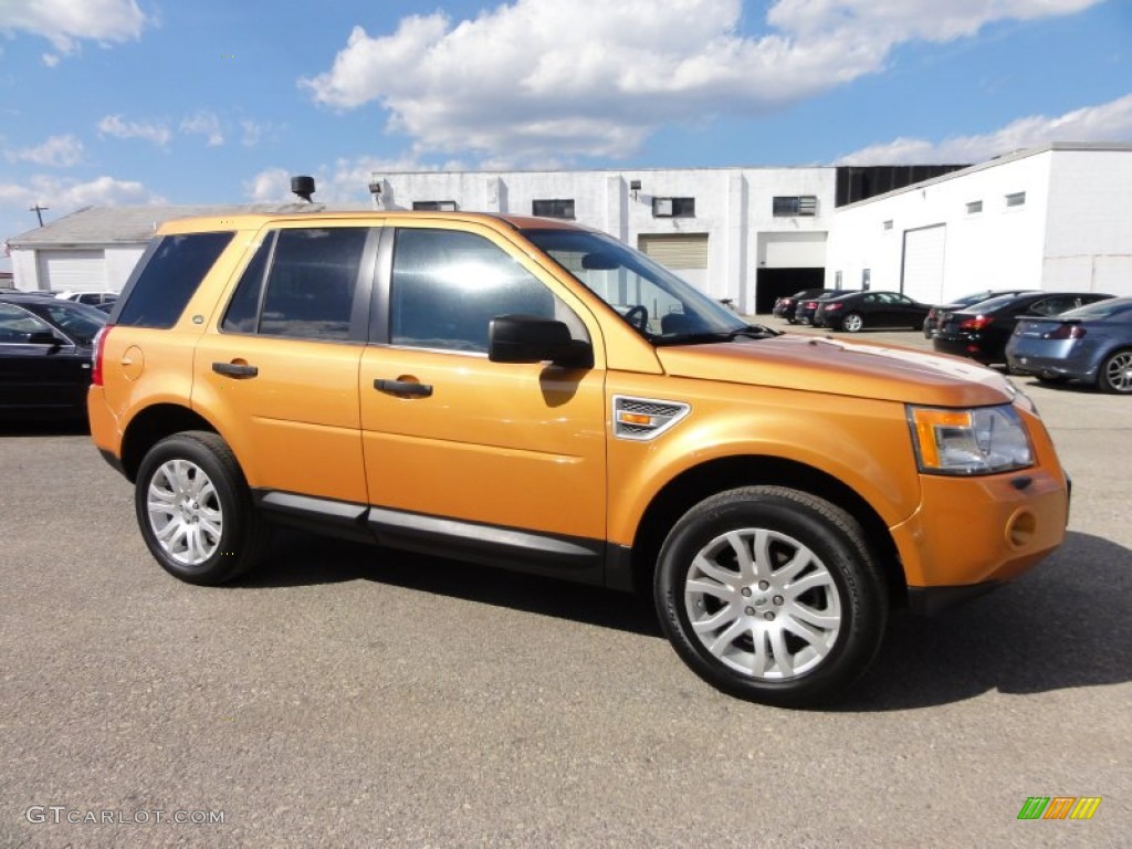 2008 LR2 SE - Tambora Flame Orange / Ebony Black photo #7
