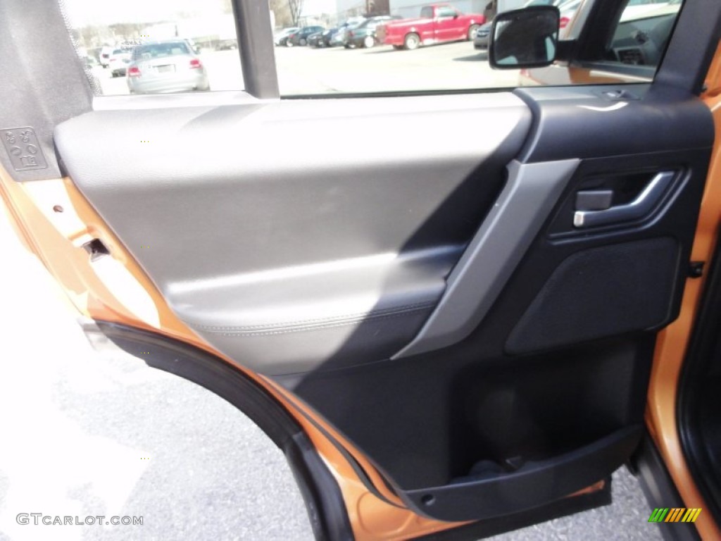 2008 LR2 SE - Tambora Flame Orange / Ebony Black photo #30