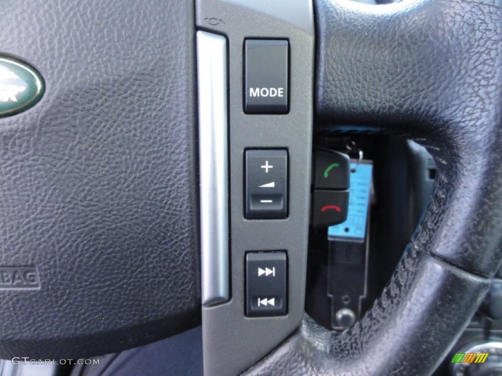 2008 Land Rover LR2 SE Controls Photo #61408927
