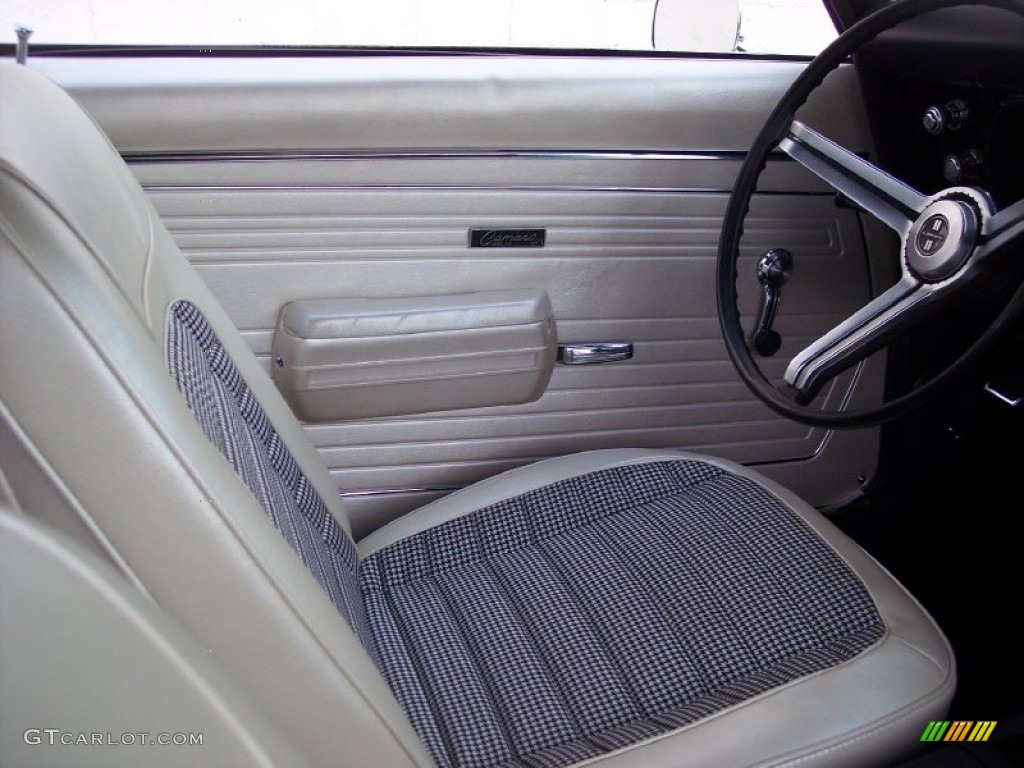 1968 Camaro Convertible - Blade Silver Metallic / Pearl Parchment Houndstooth photo #73