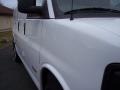 2003 Summit White Chevrolet Express 2500 Cargo Van  photo #39