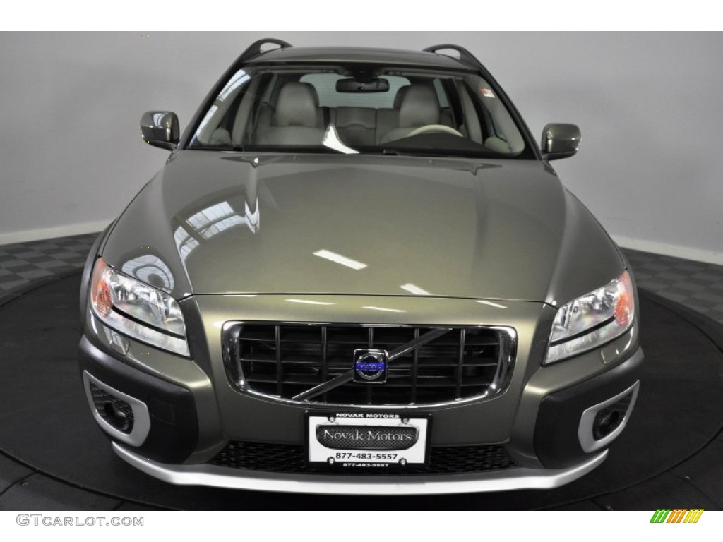 2009 XC70 3.2 AWD - Caper Green Metallic / Sandstone photo #8