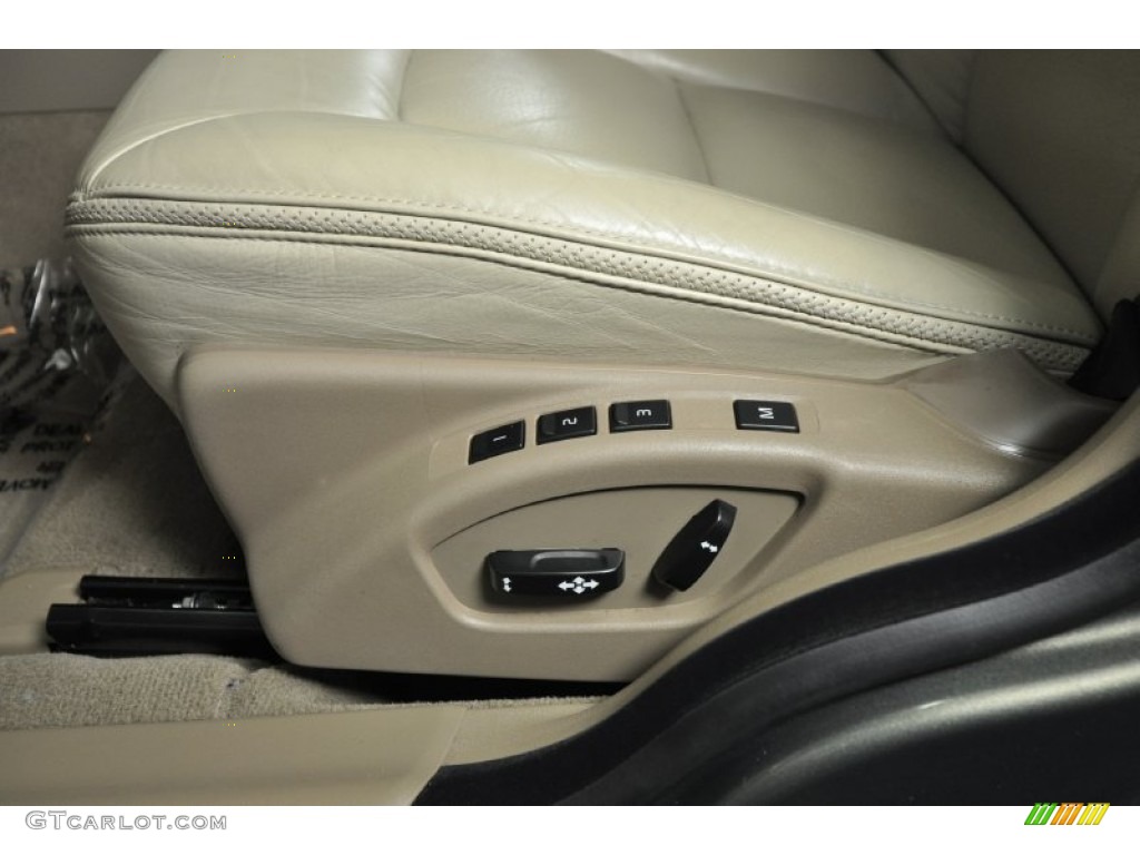 2009 XC70 3.2 AWD - Caper Green Metallic / Sandstone photo #14