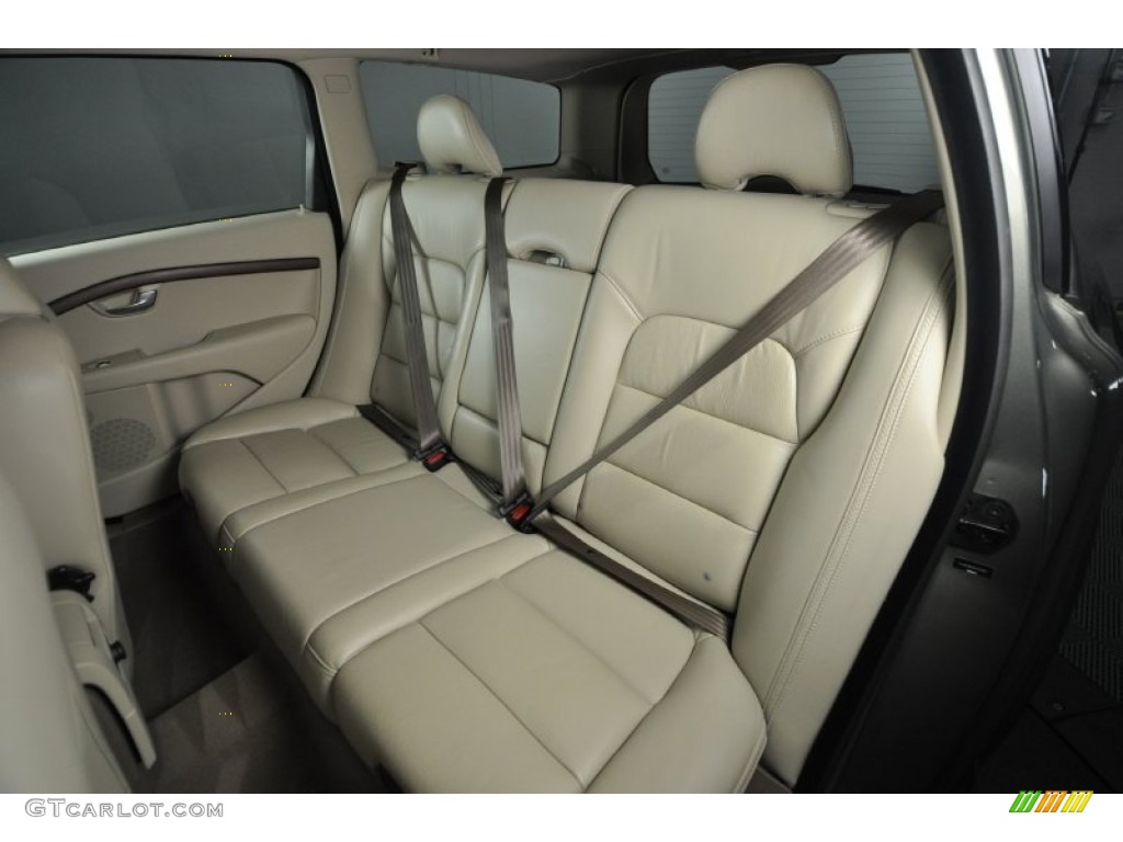 2009 XC70 3.2 AWD - Caper Green Metallic / Sandstone photo #18
