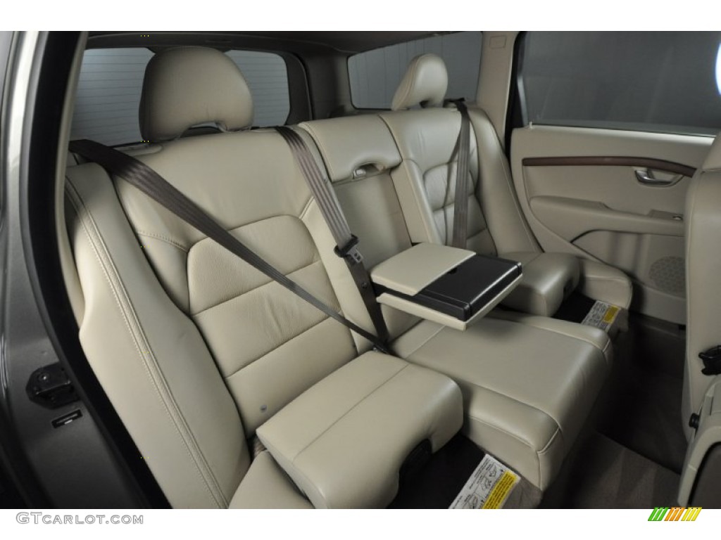 2009 XC70 3.2 AWD - Caper Green Metallic / Sandstone photo #25