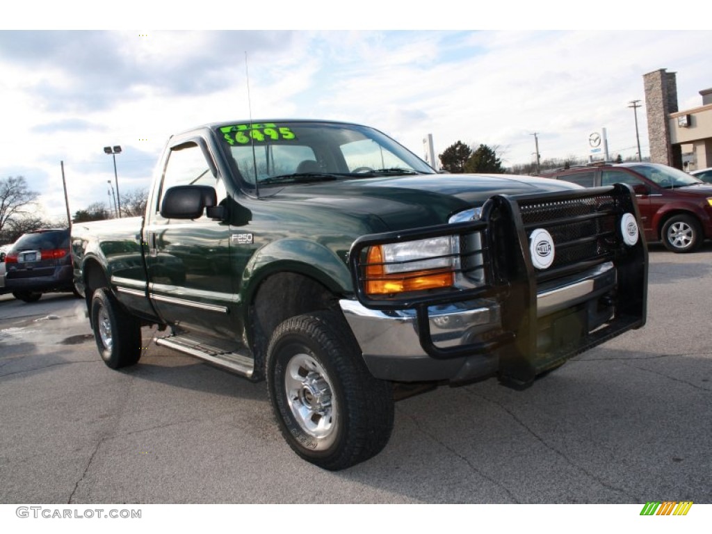 Dark Hunter Green Metallic Ford F250 Super Duty