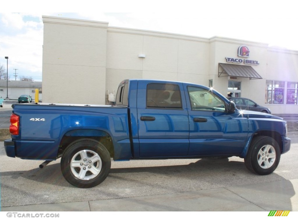 2009 Dakota Big Horn Crew Cab 4x4 - Deep Water Blue Pearl / Dark Slate Gray/Medium Slate Gray photo #12