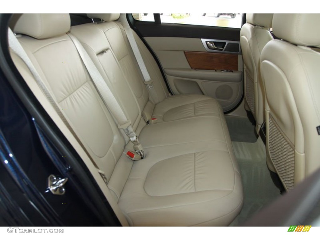 2009 Jaguar XF Luxury Rear Seat Photo #61417564